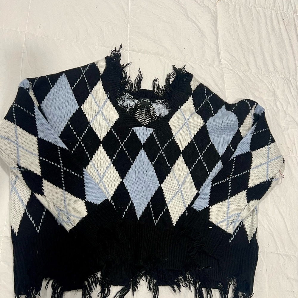 Rue21 Black and White Fringed Sweater